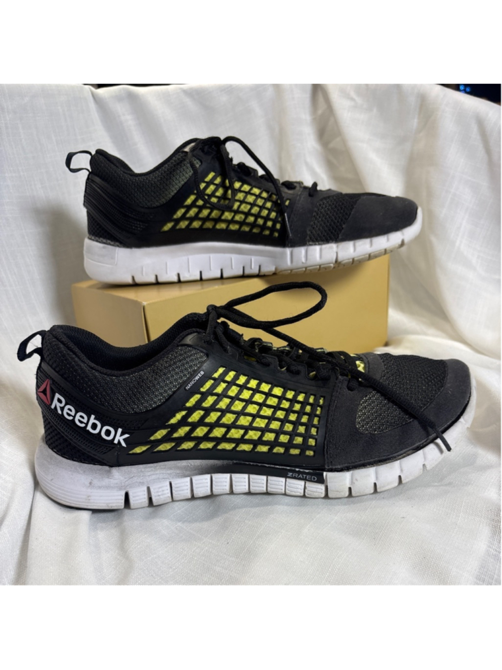 Reebok ZQuick 2.0 Running Shoe featuring Nanoweb and Z-Rated technologies. 11.5